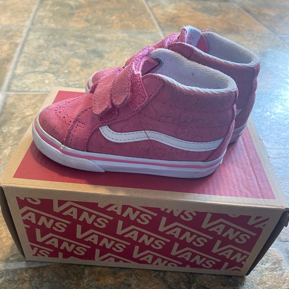 ✨ Pink vans ✨